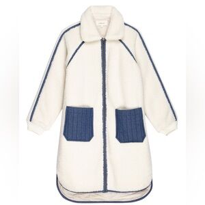 The Great - The Shepherd Coat in Cream Sherpa with Denim